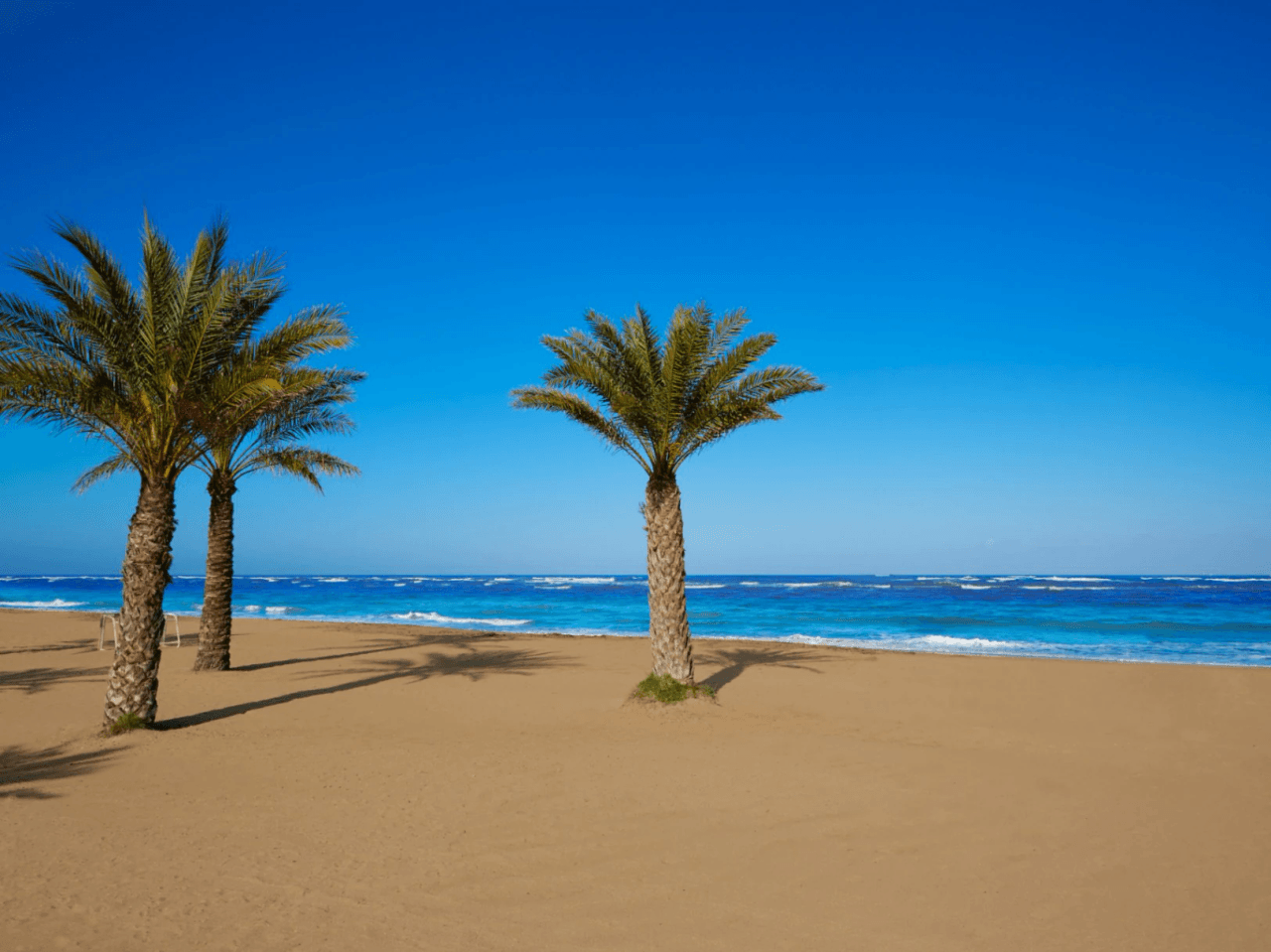 Adosado de 4 dormitorios y vistas al mar en Les Deveses, Dénia
